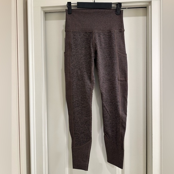 aerie Pants - Offline by Aerie High Rise Hugger Leggings